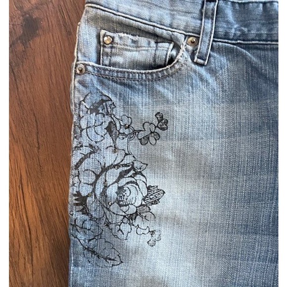 Express Size 8 Women's Eva Bootcut Denim Jeans - Picture 3 of 7